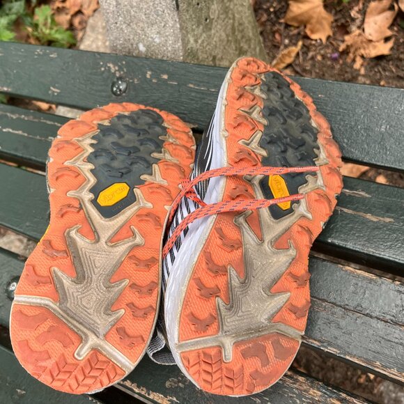 Hoka One Speedgoat 4 TrailRunning Shoes Womens size 5.5 - Picture 5 of 6